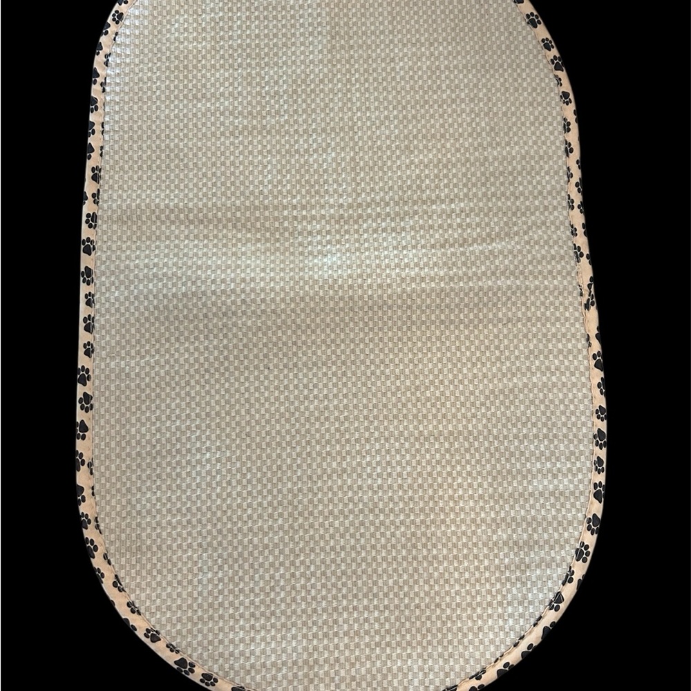 Oval Cream Mat with Black Paw Print Border